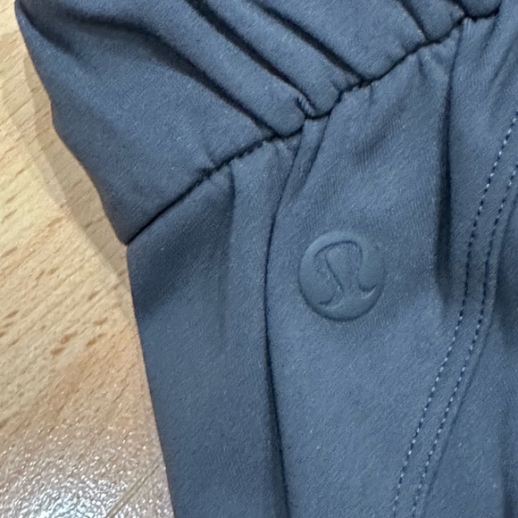 Brand New Lululemon Stretch High-Rise Jogger - Picture 11 of 12